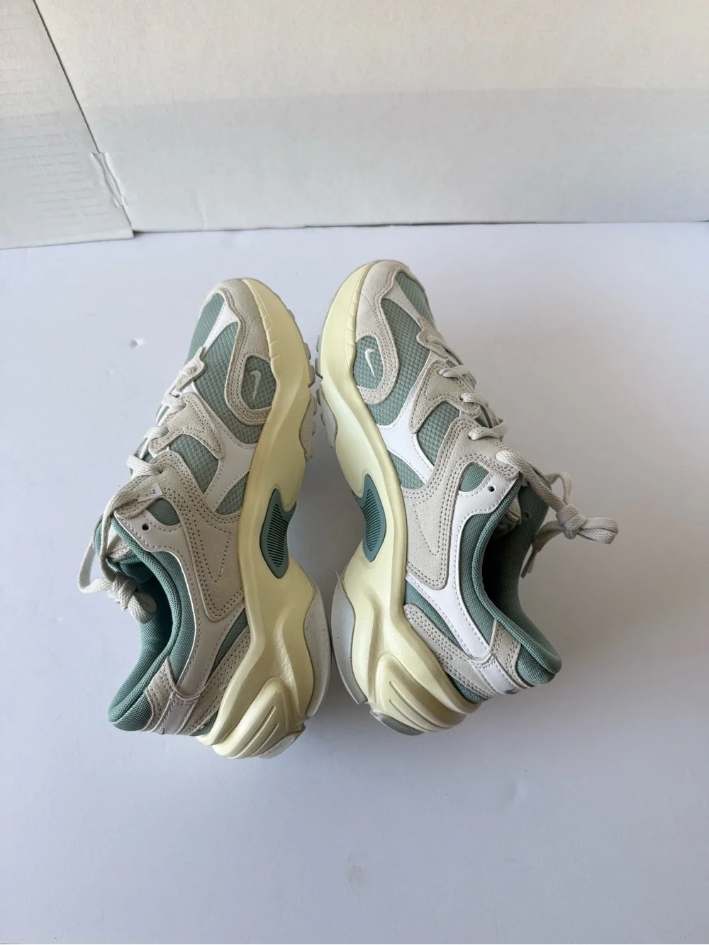 Nike AL8 Sneakers Photon lB3952-001 Dust/White Cannon/women’s 9 Men’s 7.5 New